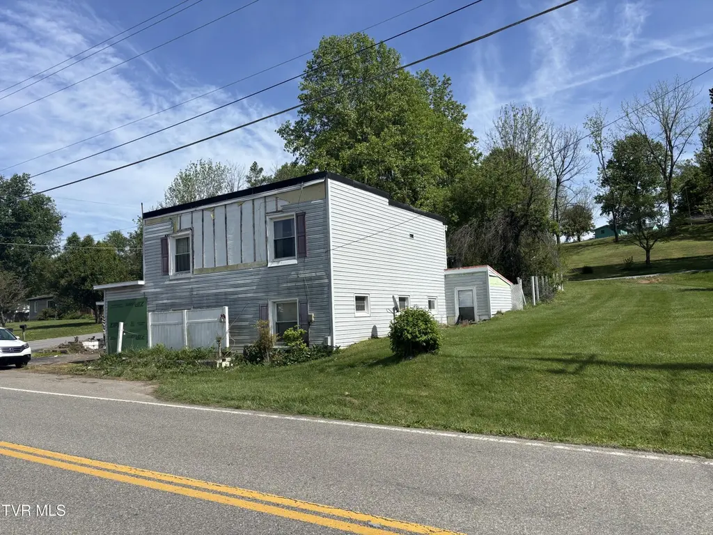 4401 Cherokee Rd