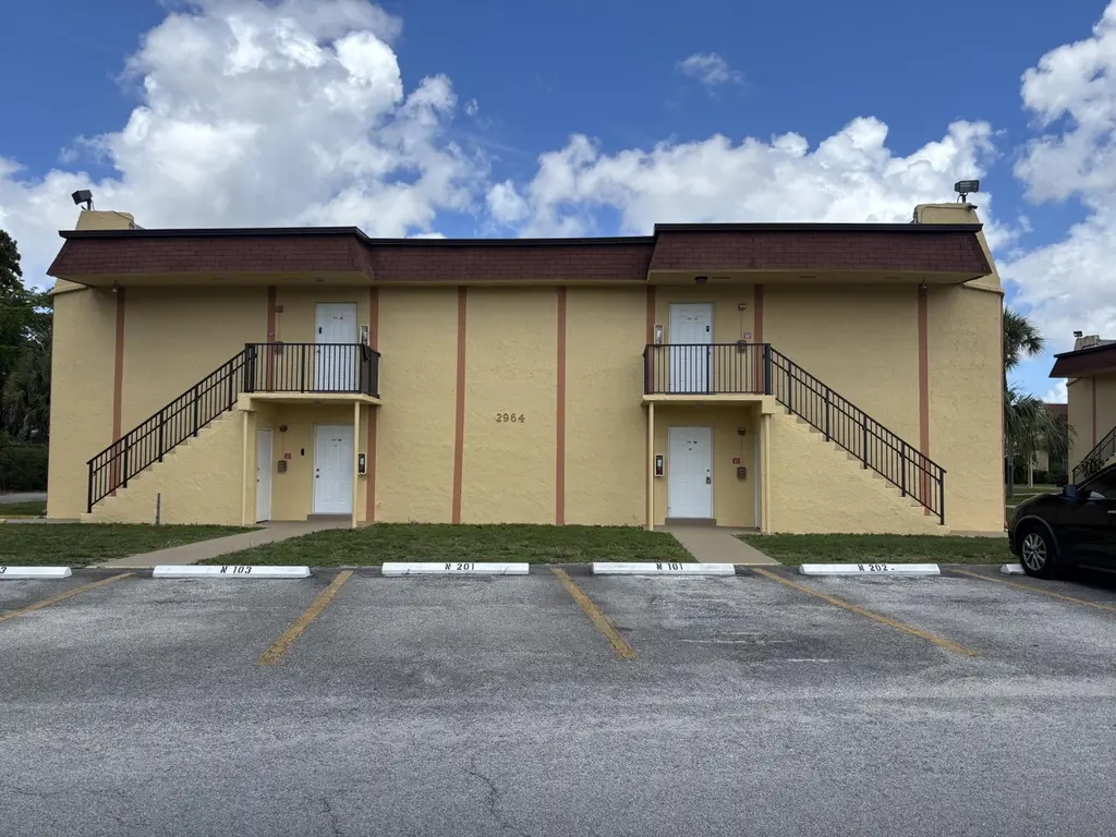 2964 NW 55th Ave Unit 1d