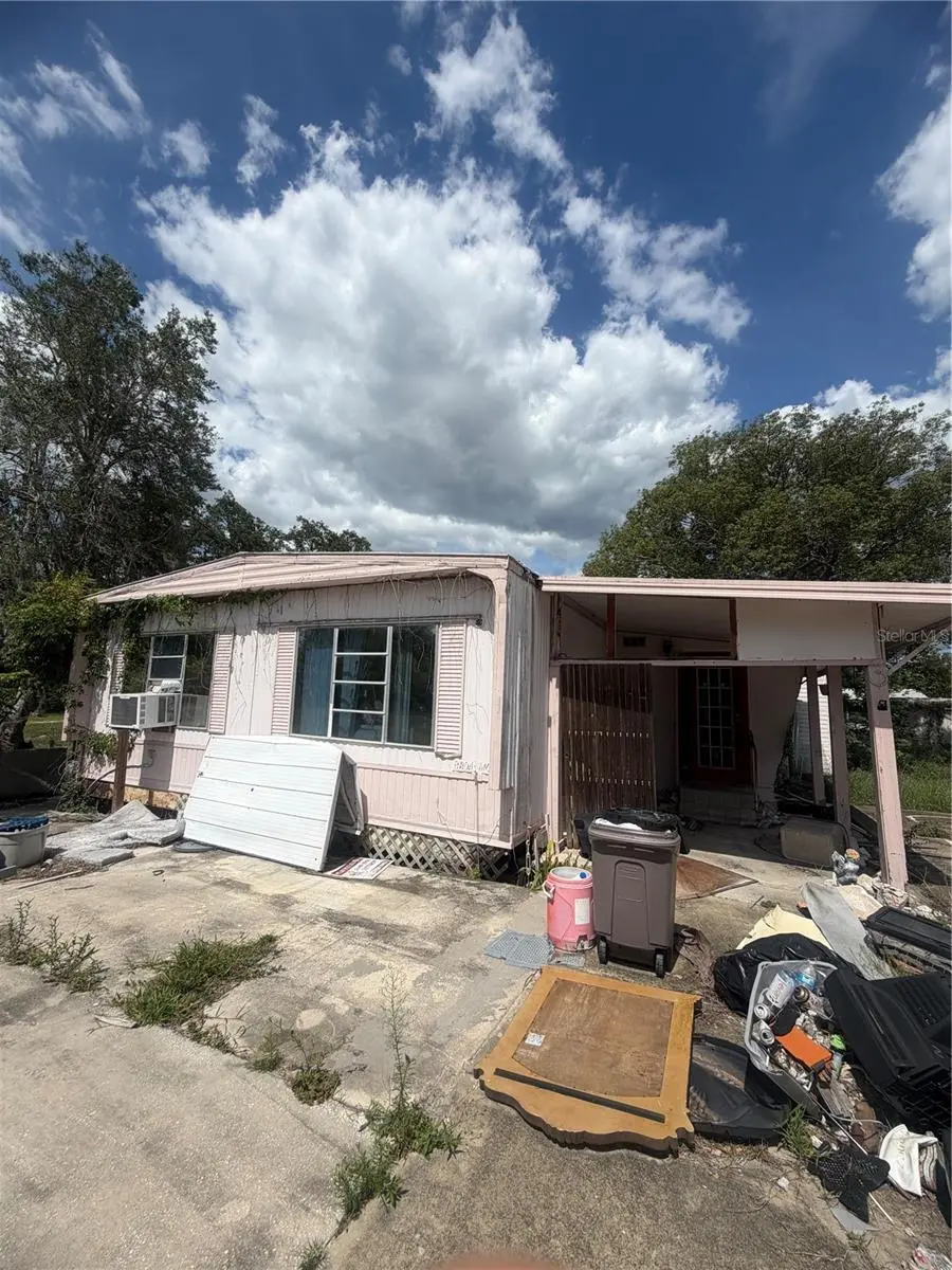 15708 Ruby Ln