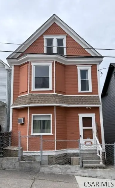 142 Hudson St