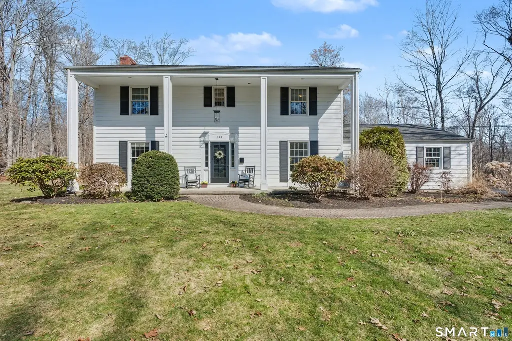 114 Rolling Meadow Rd