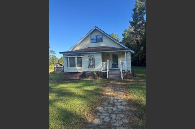 909 Sharon Moss Rd