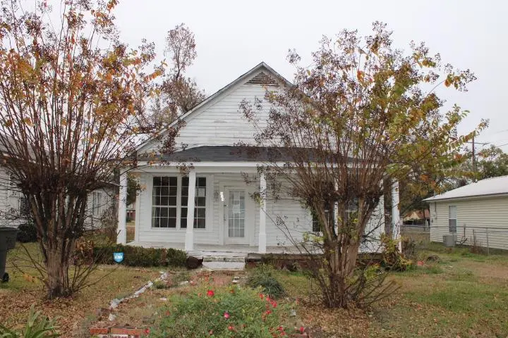 604 Central Ave
