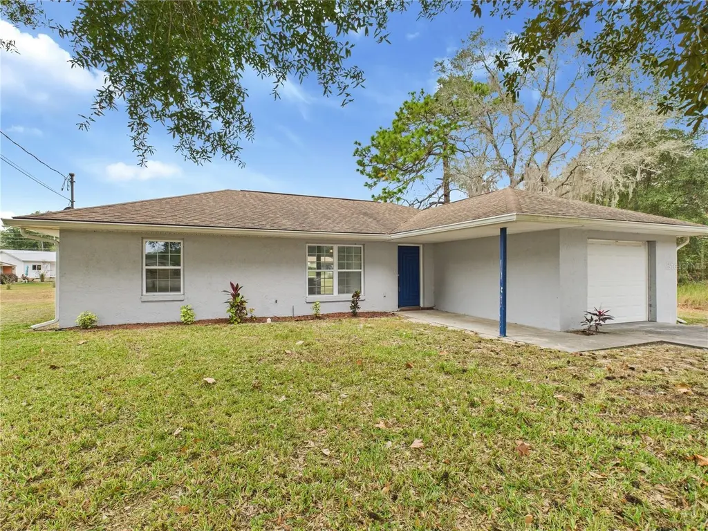 2 Pine Pass Dr