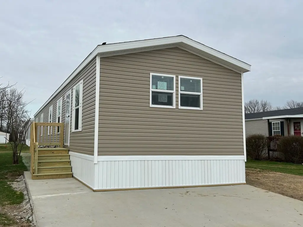 232 Buckingham Dr #232