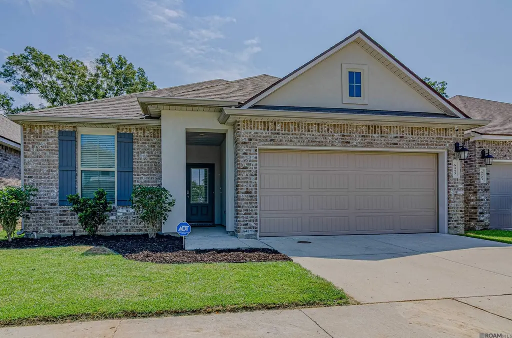 6443 Tiger Pointe Dr