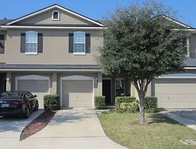 8635 Ribbon Falls Ln