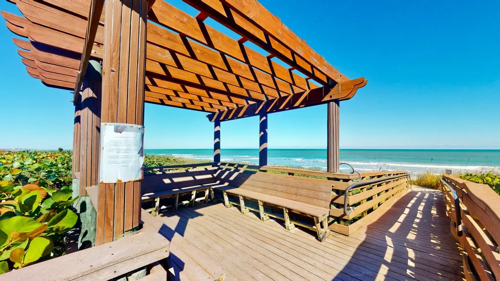 4245 N Hwy A1a #8