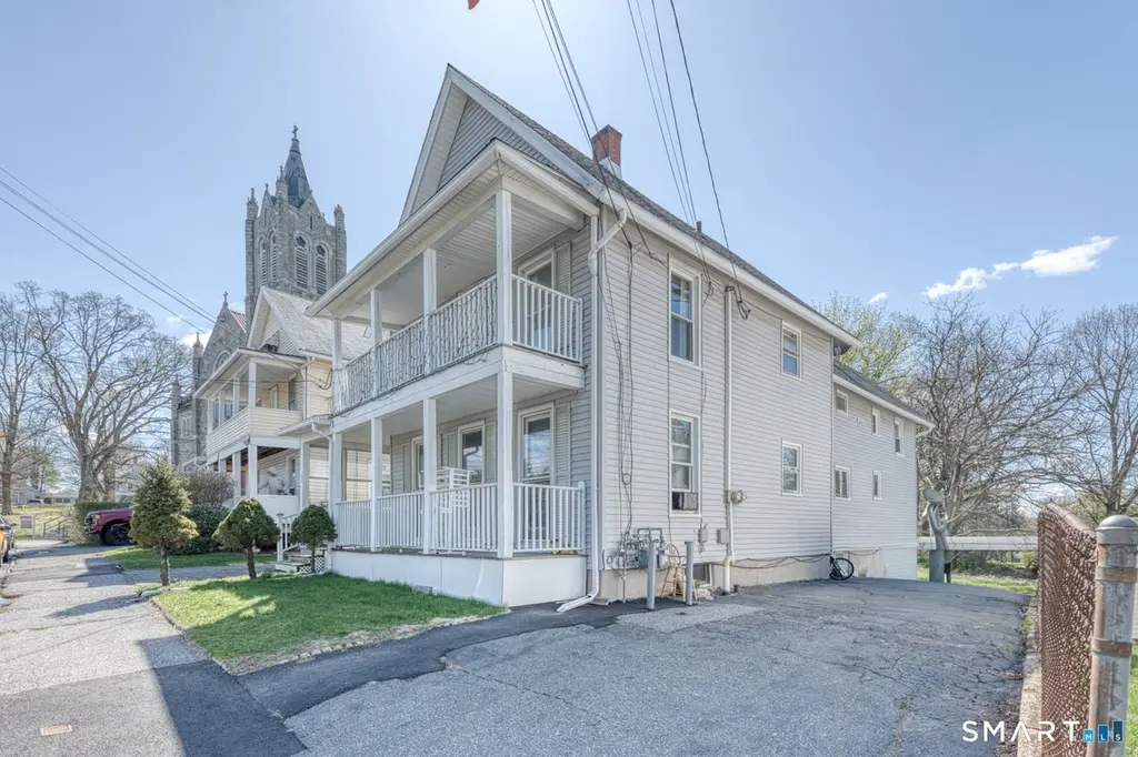 105 Pulaski St