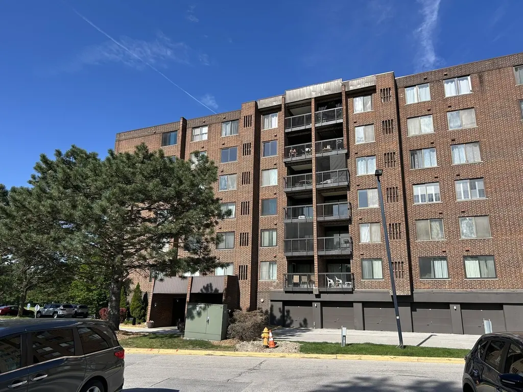 500 Park Ave #338