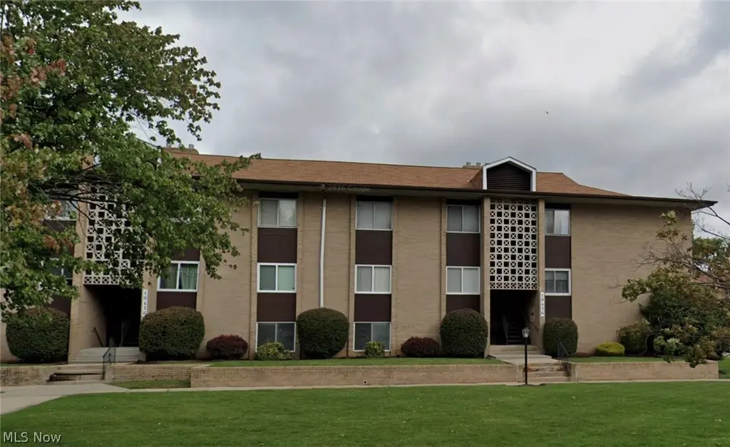 10436 N Church Dr #202