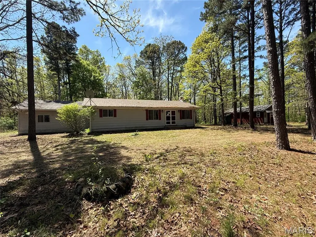 16558 Hwy BB