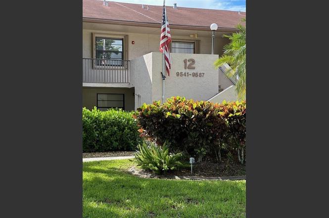9553 W Mcnab Rd #104