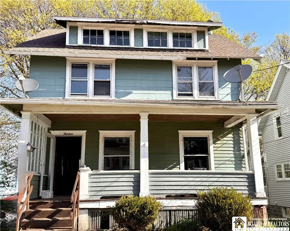 13 Myers Ave