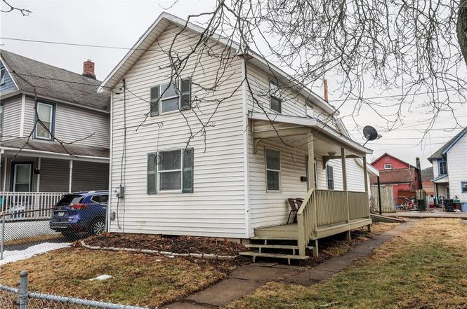 326 Woodview Ave