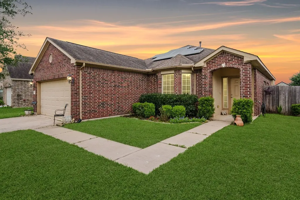 5710 Micah Ln