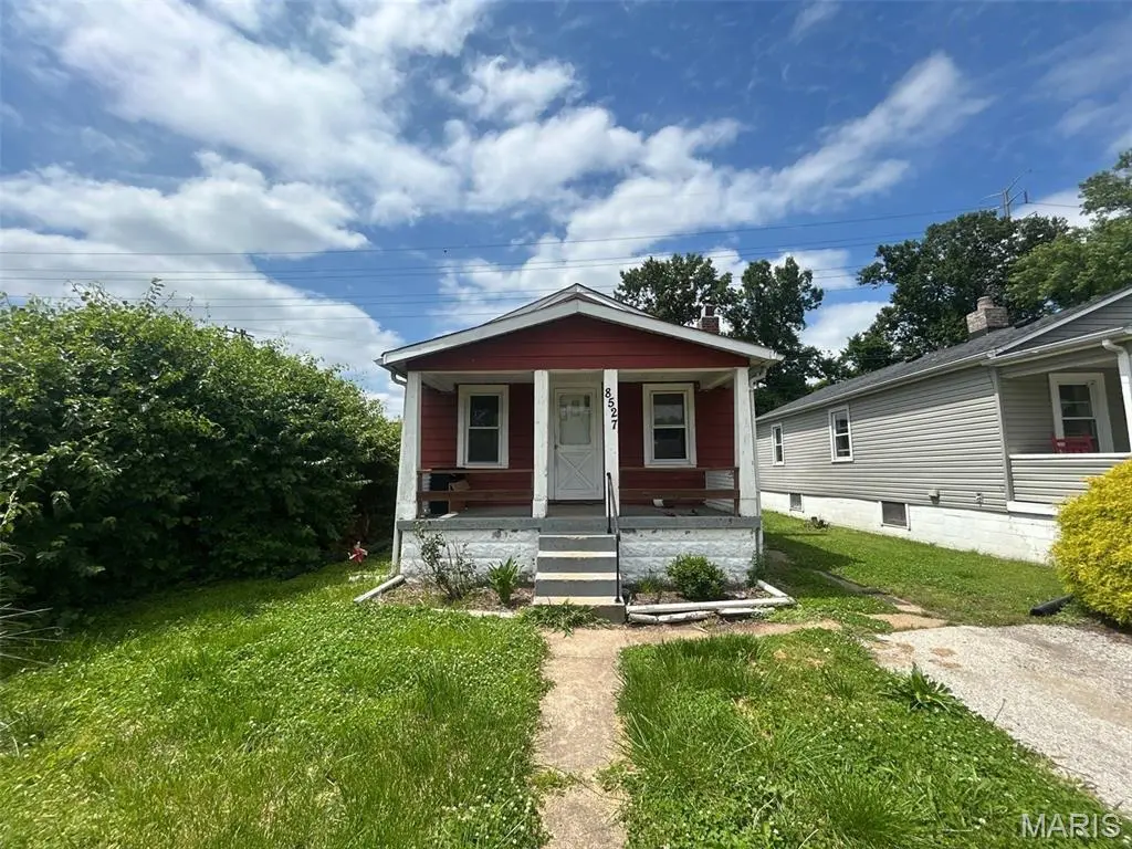 8527 Kempland Pl