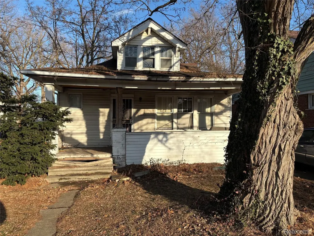 3950 Cadieux Rd