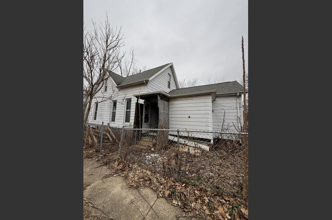 310 S Western Ave