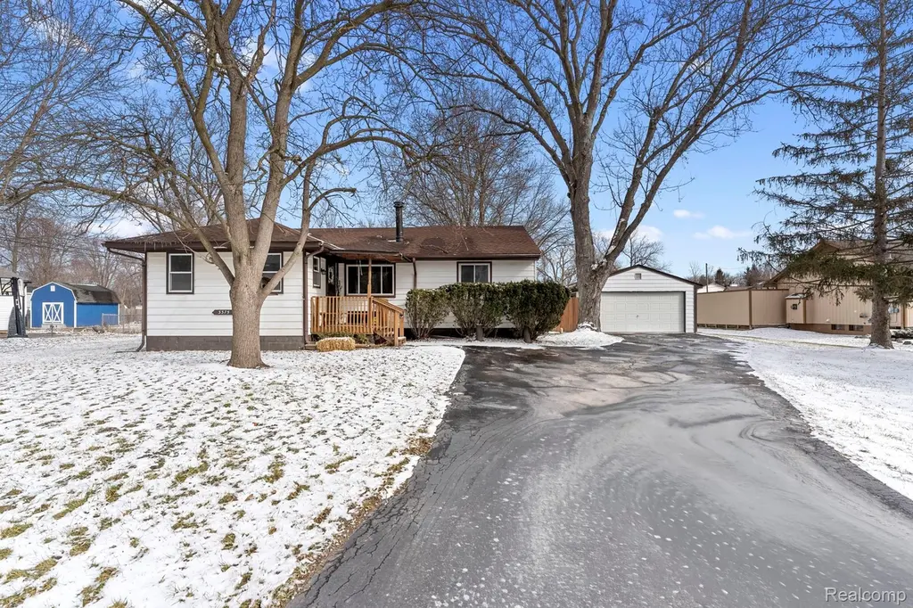 3375 Grant Rd