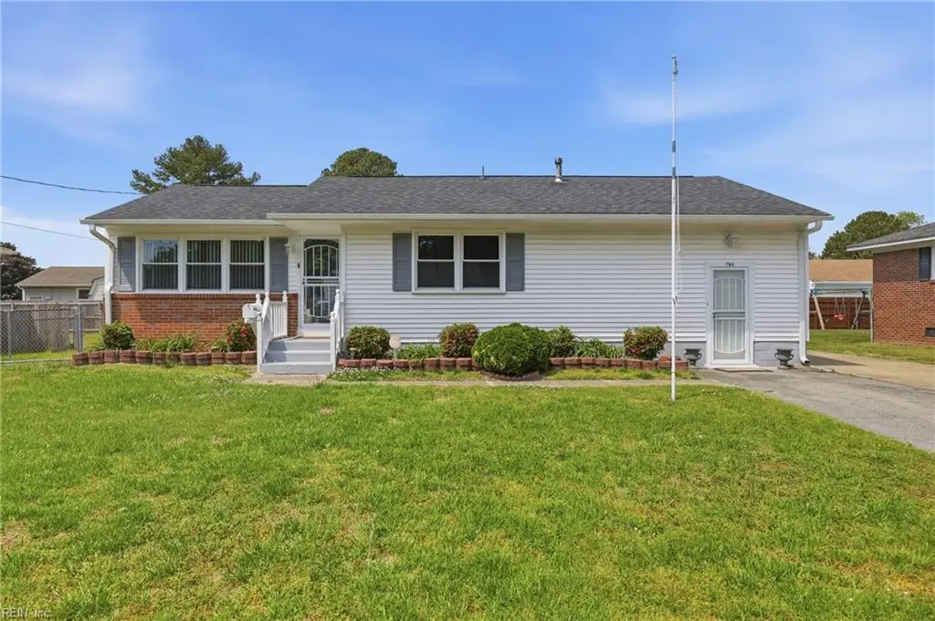 789 Meade Ln