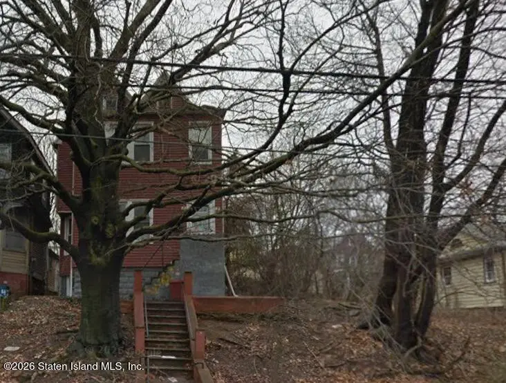 44 Taft Ave