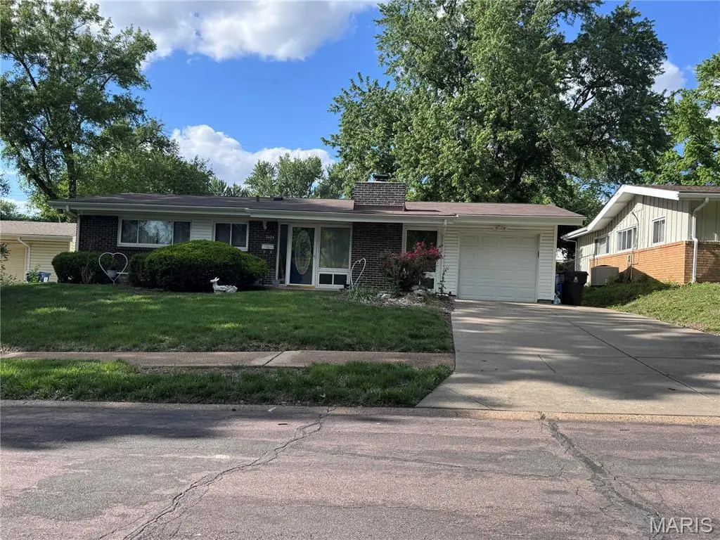 2425 Brook Dr