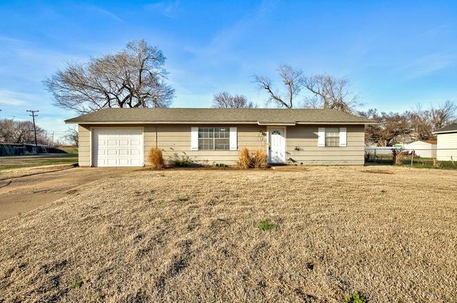 802--806 E Poplar Ave