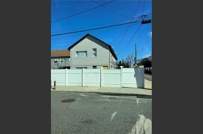 304 Beach 89th St
