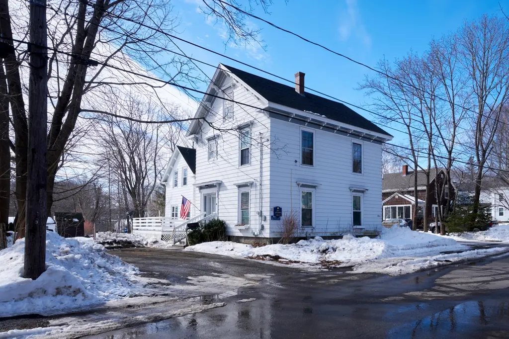 20 Chestnut St