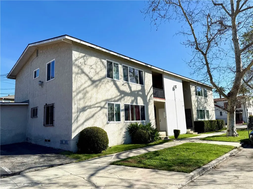 5231 Roseland