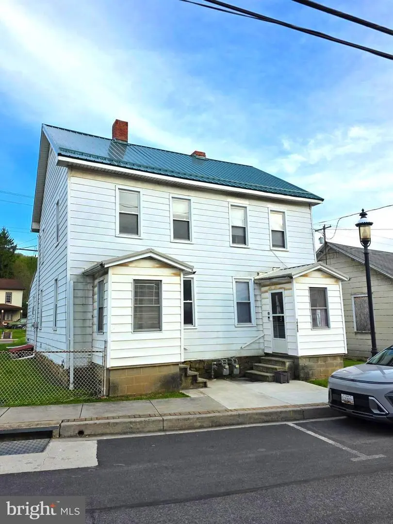 14818 Broadway Ave SW