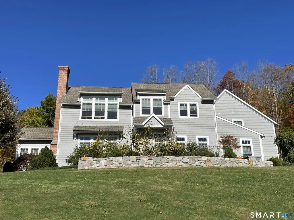 18 Ranney Hill Rd