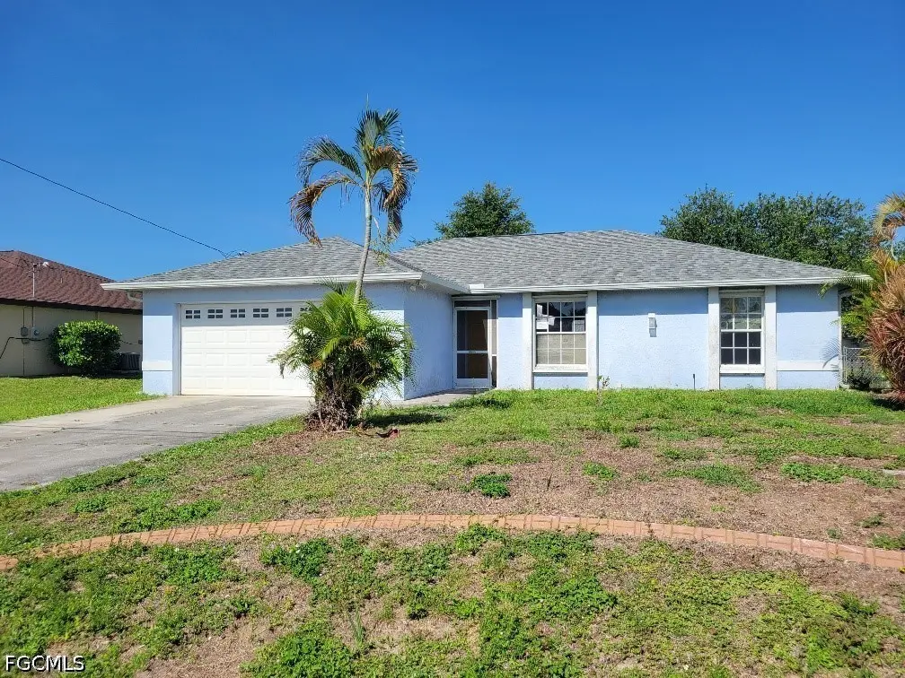 208 NW 4th Ave