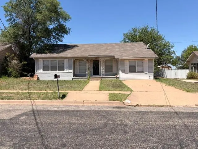 2905 Ave W