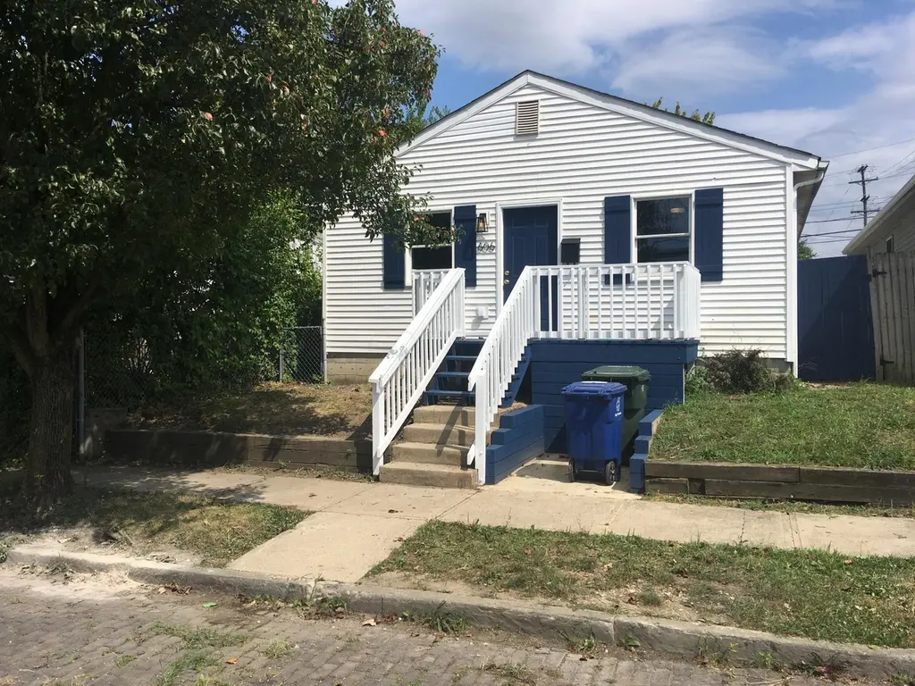 606 Reynolds Ave