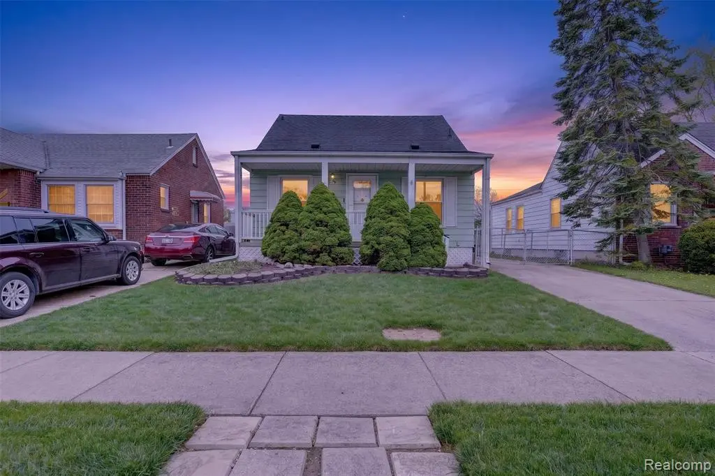 619 Highland Ave