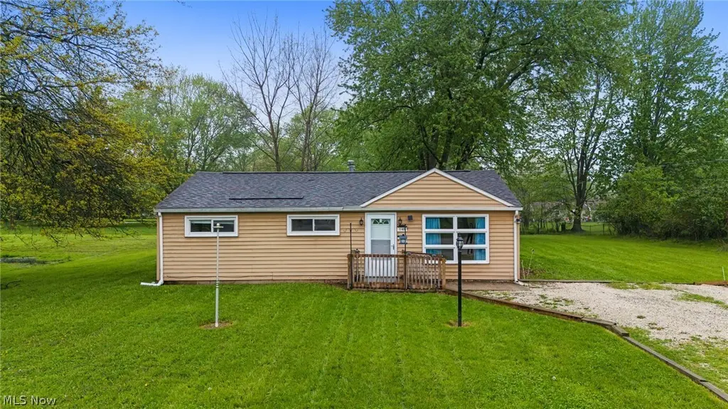 648 Richie Dr
