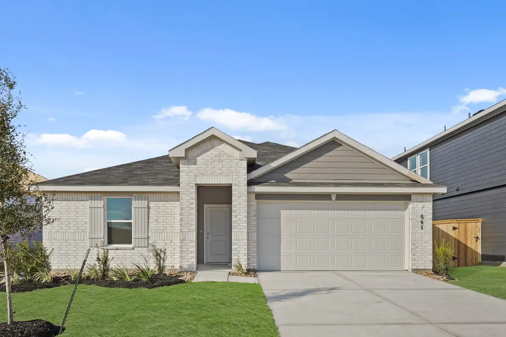 541 Wax Myrtle Way