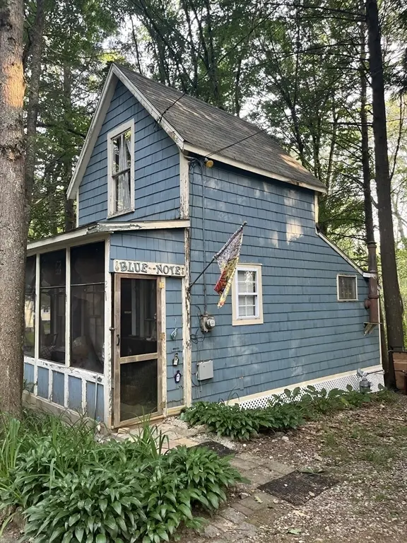 2 Merrill Ave