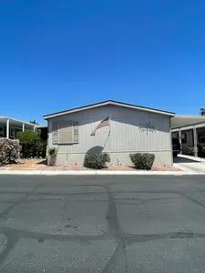 8122 W Flamingo Rd