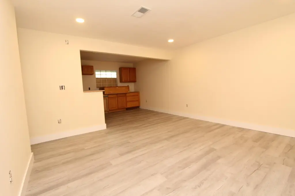 3326 Jules Dr