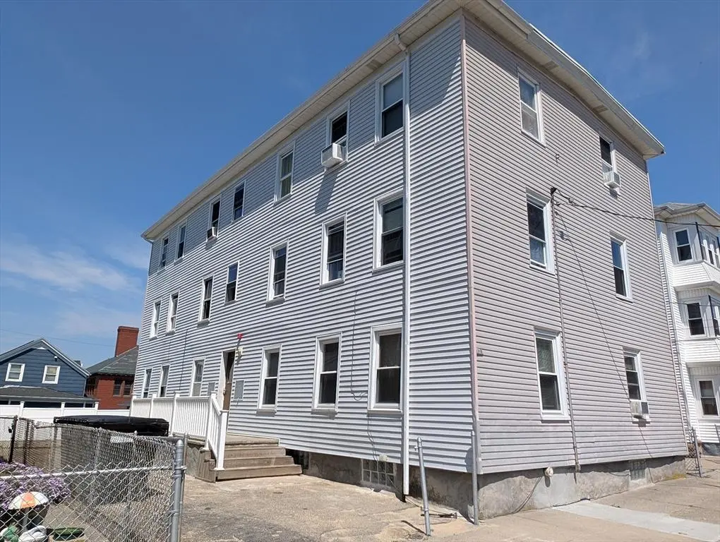 131 Thomas St
