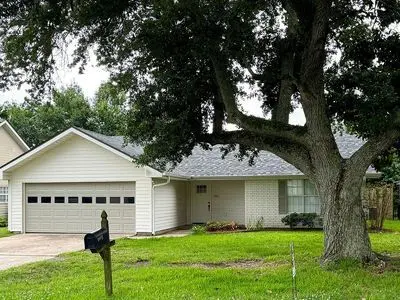 702 Canberra Rd
