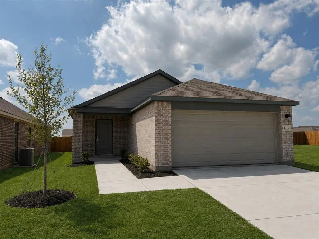 1216 Laguna Ln