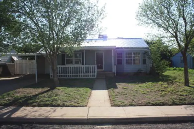 904 NW 6th St