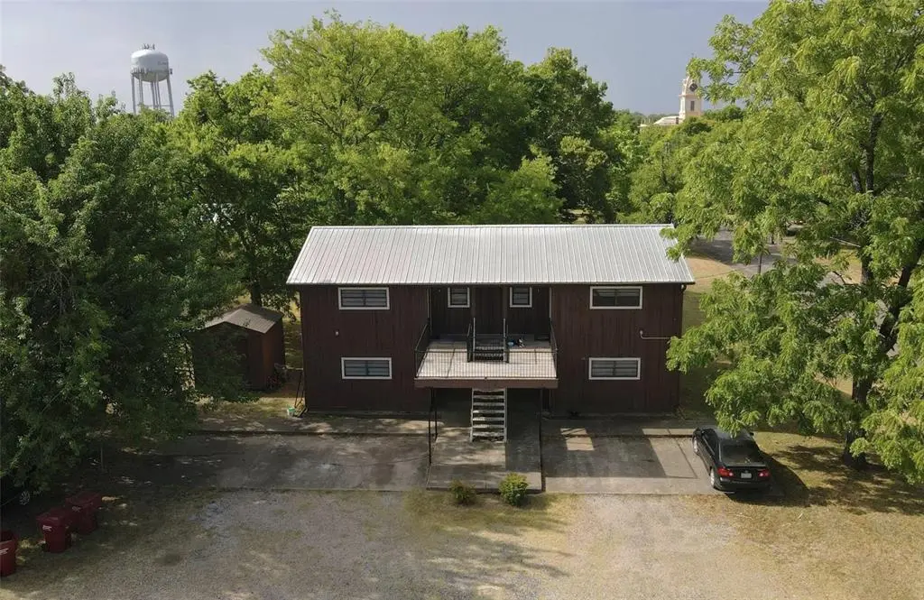 104 E South St