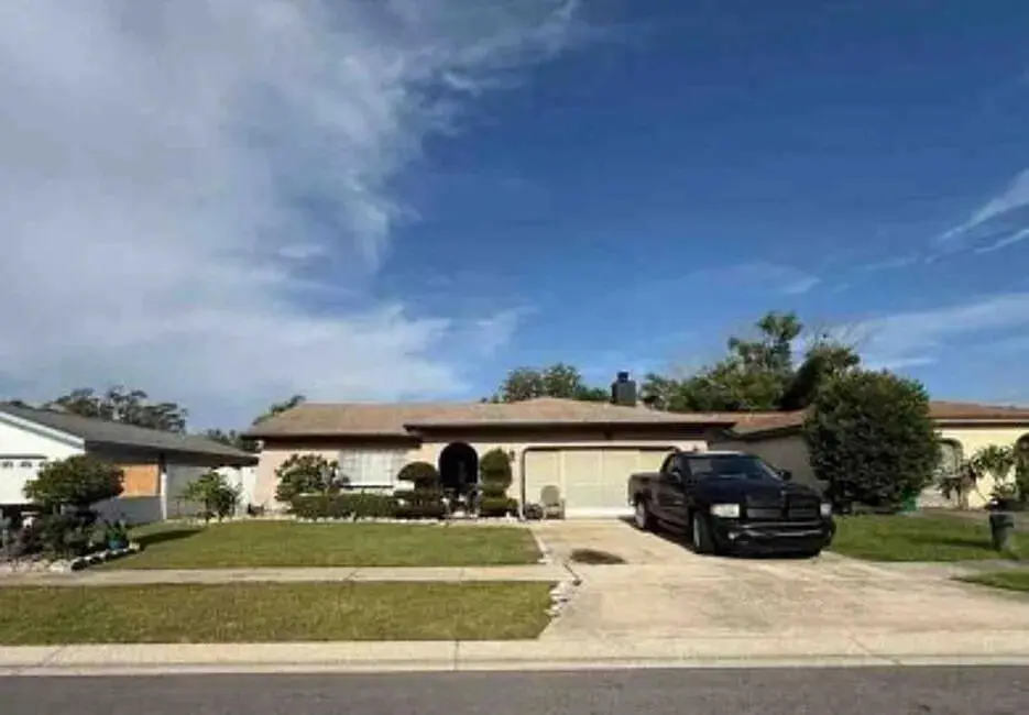 1644 E Grovehill Rd