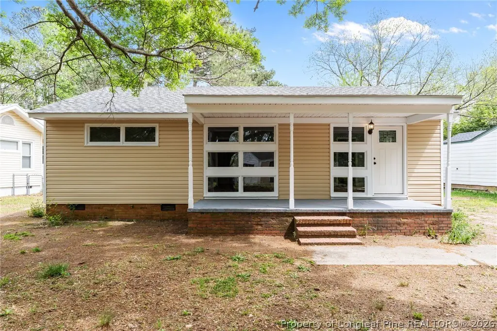 1032 Elizabeth Dr