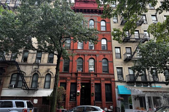 153 4th St #5